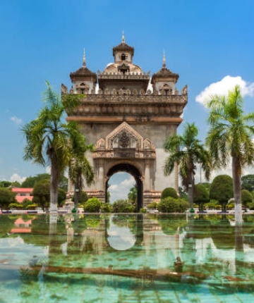  Laos